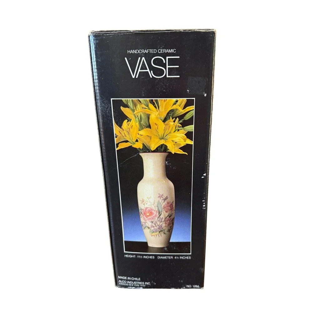 Lozapenco ceramic vase